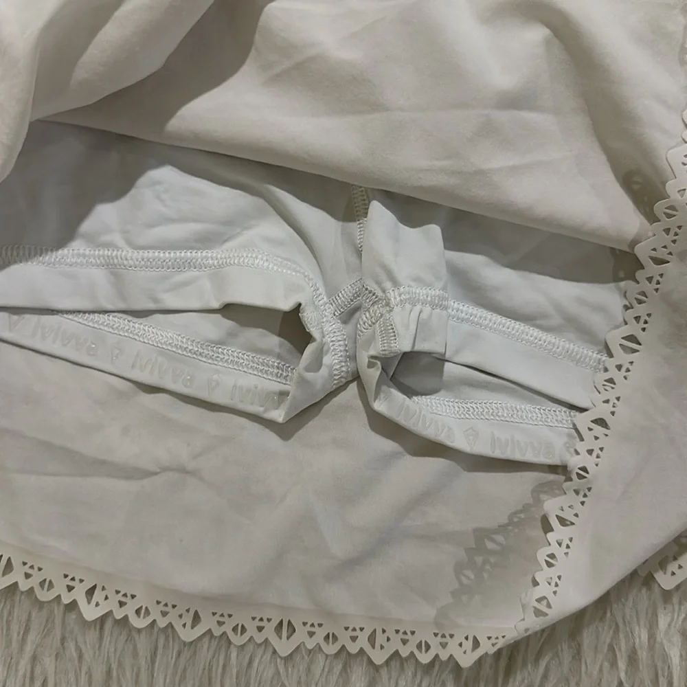 Ivivva white lace pattern skort athletic skirt size 8 - Picture 3 of 6